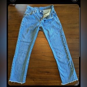 Levi’s 501 jeans waist 24